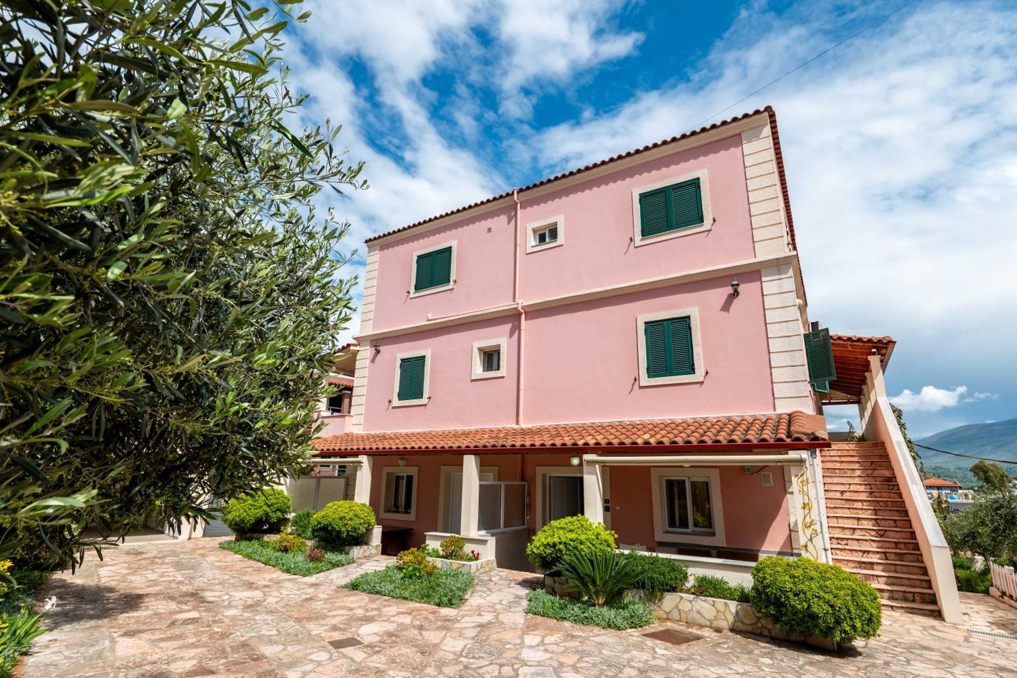Cozy Apartments Downtown Ksamil Dış mekan fotoğraf